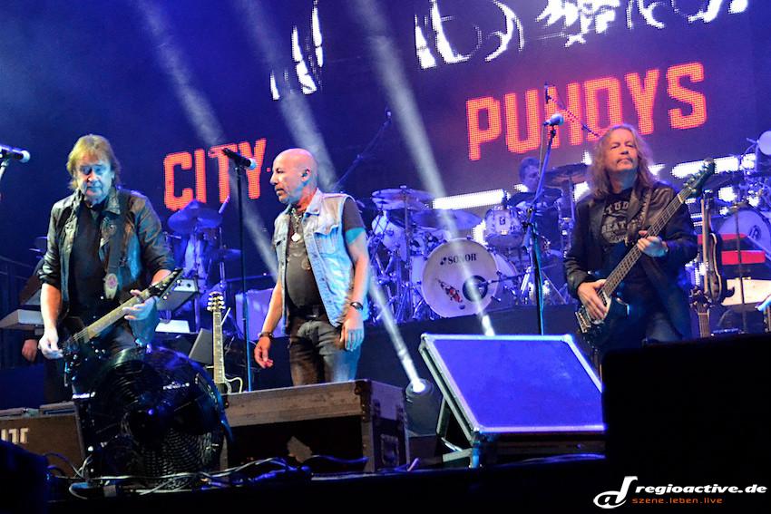 Rock Legenden: Puhdys, City & Karat (live in Schwerin, 2014)
