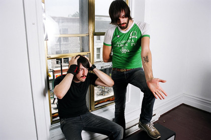 Death to all but Death From Above 1979 - Totgeglaubte leben länger: Death From Above 1979 live im Cassiopeia in Berlin 